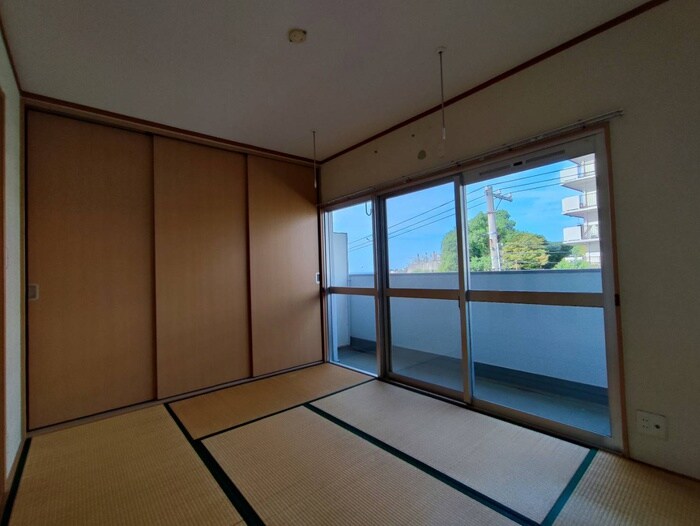 物件内観写真13　(居室)