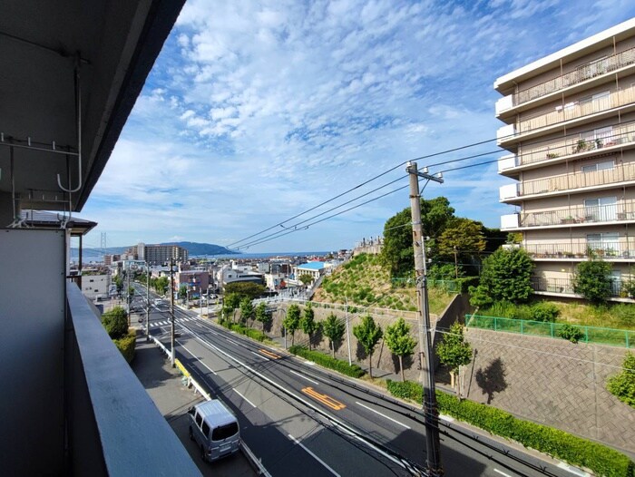 物件内観写真21　(室内からの展望)