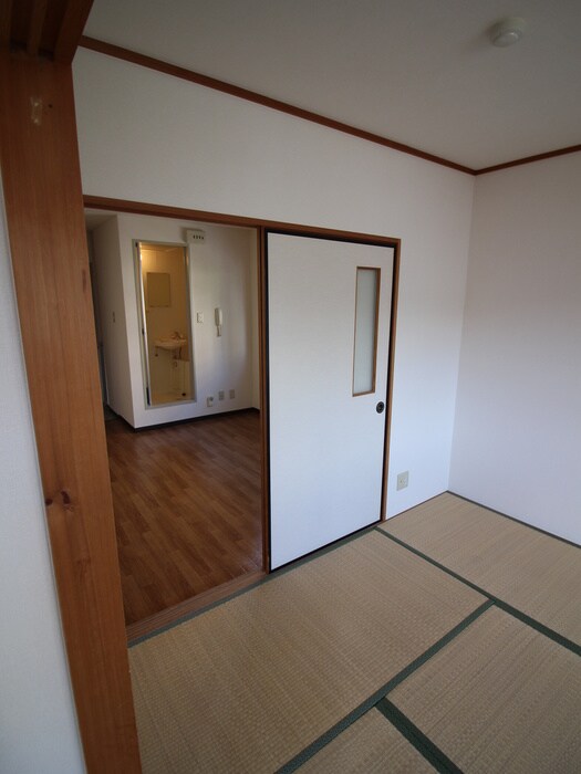 物件内観写真18　(居室)