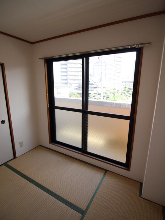 物件内観写真19　(居室)