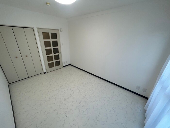 物件内観写真8　(内観写真)