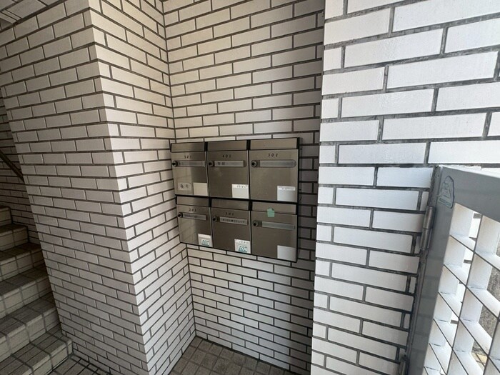 物件外観写真6　(建物設備)