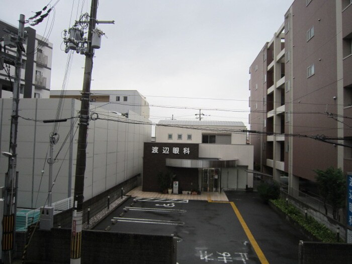 物件内観写真18　(室内からの展望)