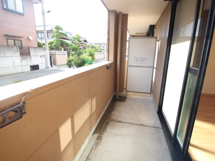 物件内観写真14　(洗濯機置場)