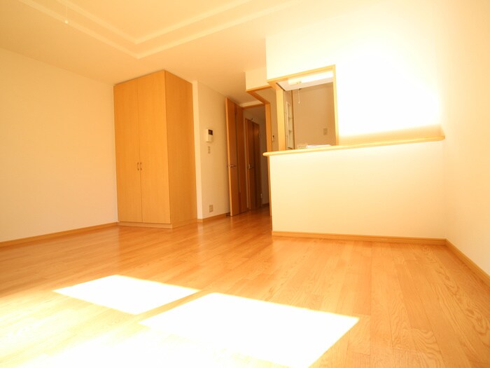 物件内観写真16　(玄関)