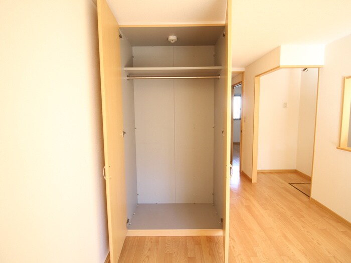 物件内観写真18　(室内からの展望)