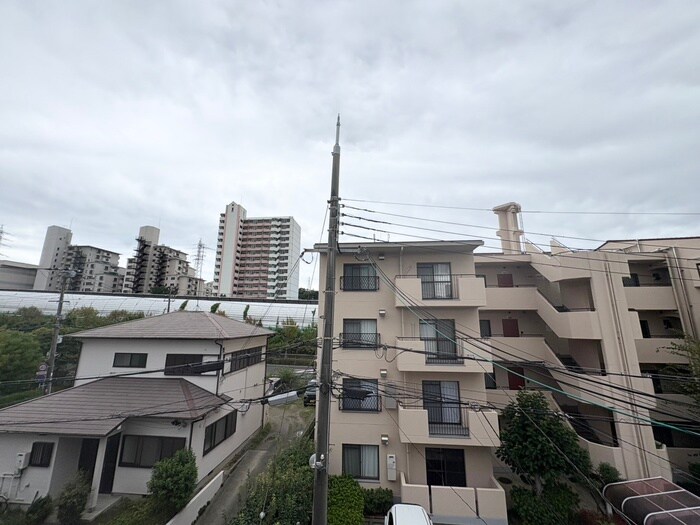 物件内観写真19　(室内からの展望)