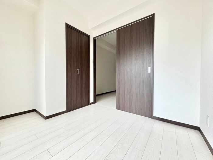 物件内観写真11　(居室)