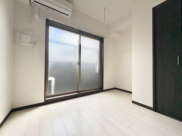 物件内観写真12　(居室)