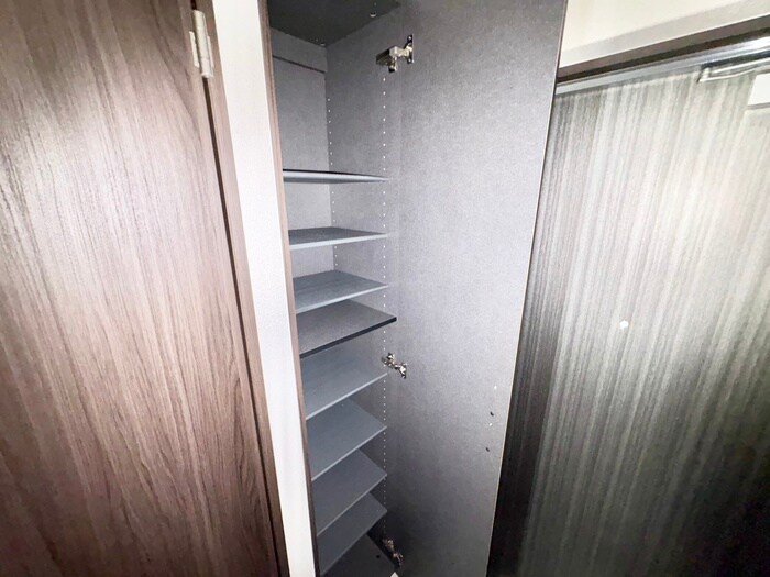 物件内観写真19　(靴箱)