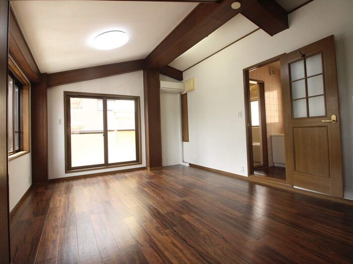 物件内観写真8　(居室)