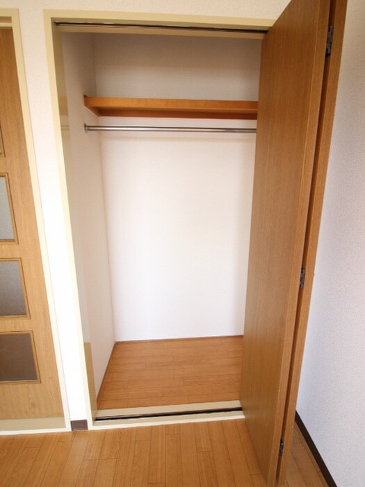 物件内観写真11　(収納)