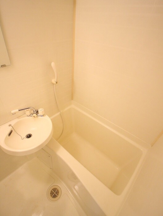 物件内観写真12　(バス／シャワールーム等)