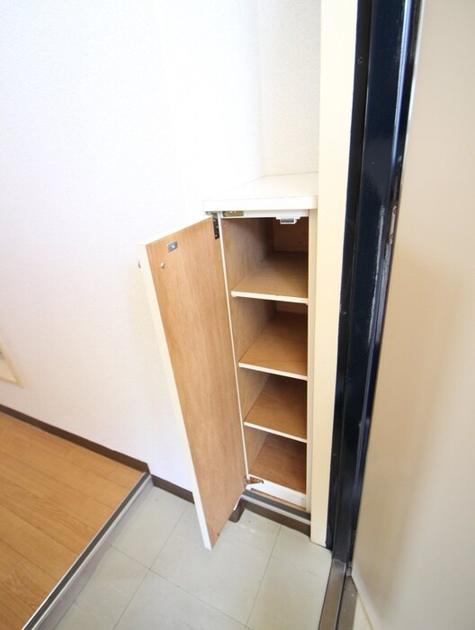 物件内観写真18　(靴箱)