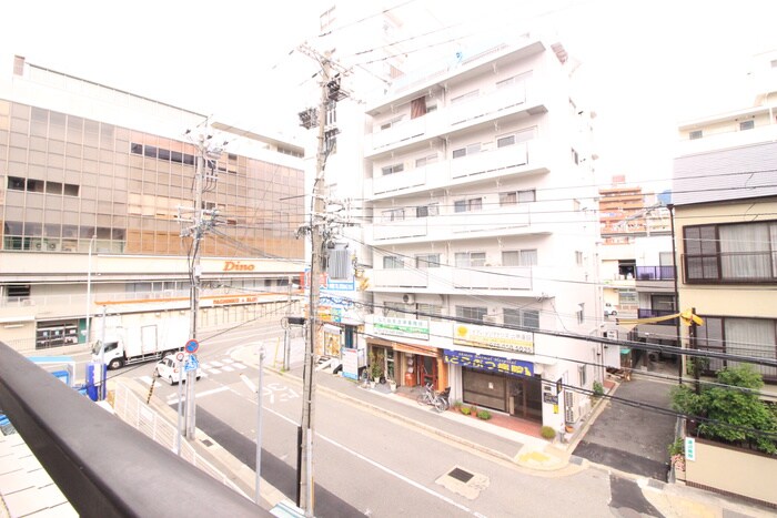 物件内観写真18　(室内からの展望)