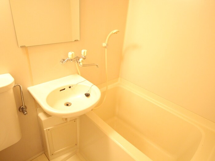 物件内観写真12　(バス／シャワールーム等)