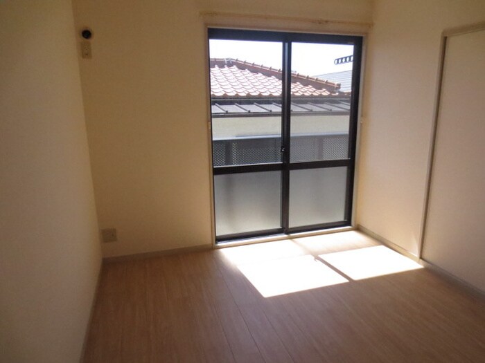 物件内観写真19　(居室)