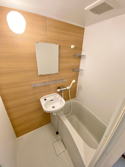 物件内観写真8　(バス／シャワールーム等)