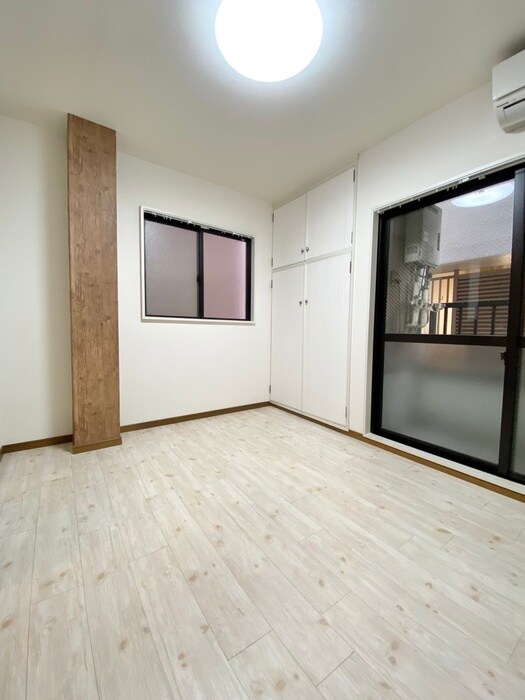 物件内観写真22　(居室)