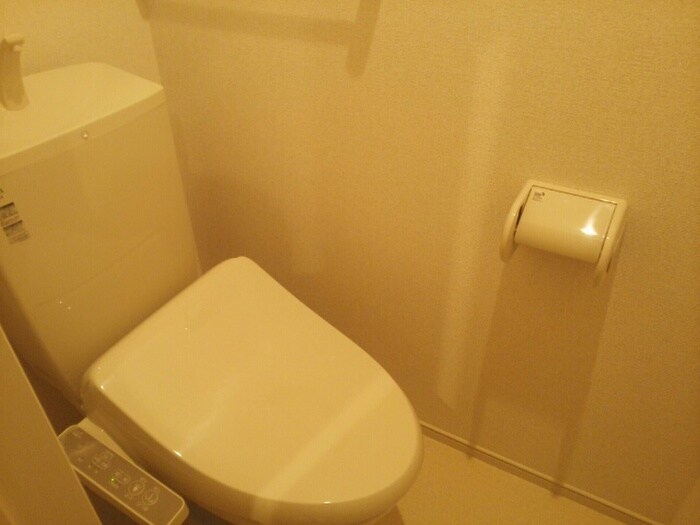 物件内観写真9　(トイレ)