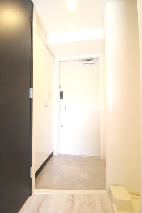 物件内観写真17　(玄関)