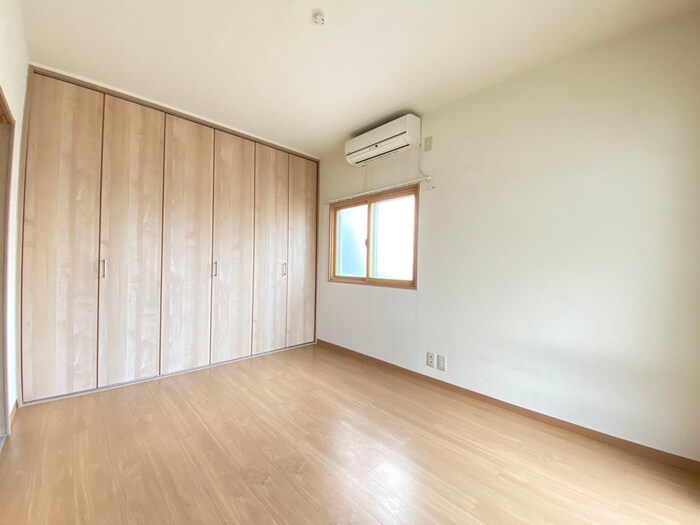 物件内観写真9　(居室)