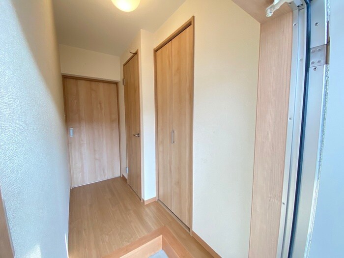 物件内観写真19　(廊下)