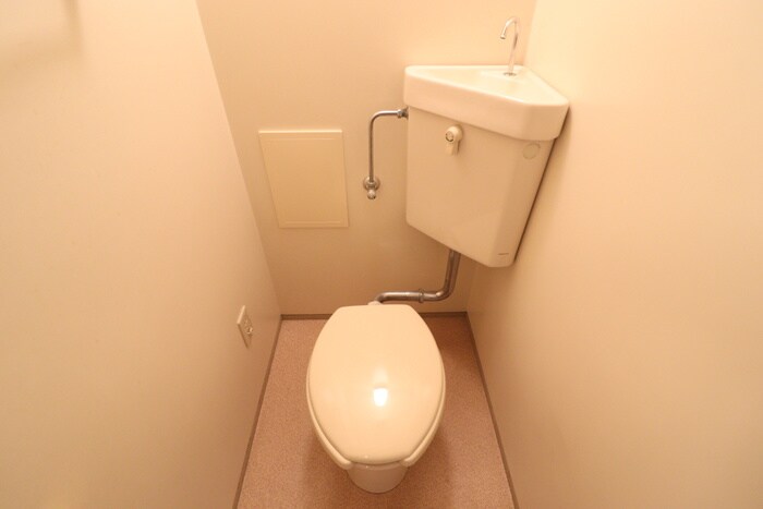 物件内観写真12　(トイレ)