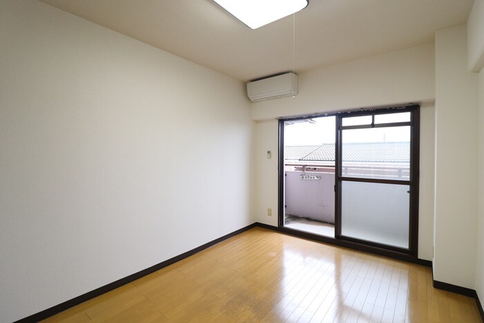 物件内観写真18　(居室)