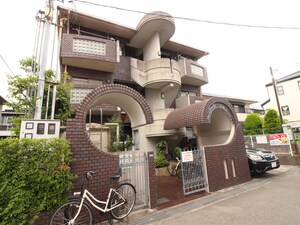 プレステージ池田外観写真
