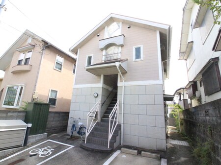 千里山ハイツ外観写真