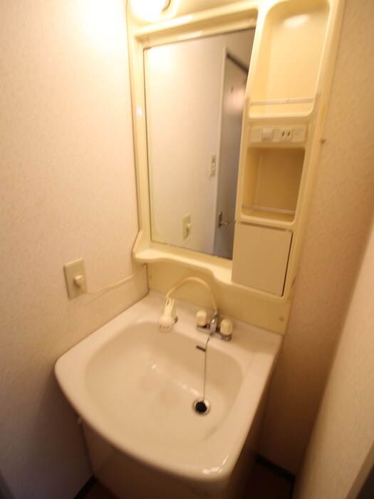 物件内観写真11　(洗面)