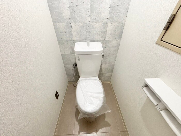 物件内観写真11　(トイレ)