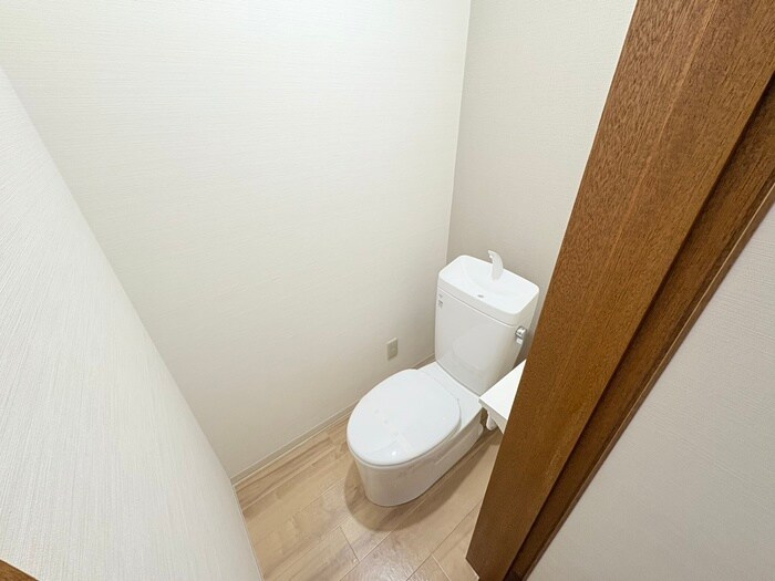 物件内観写真13　(トイレ)