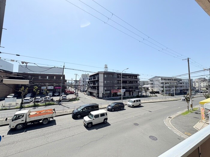 物件内観写真20　(室内からの展望)