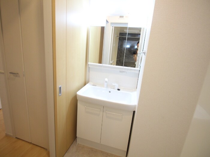 物件内観写真17　(洗面)