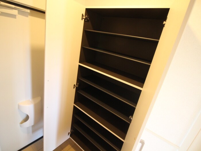 物件内観写真22　(靴箱)