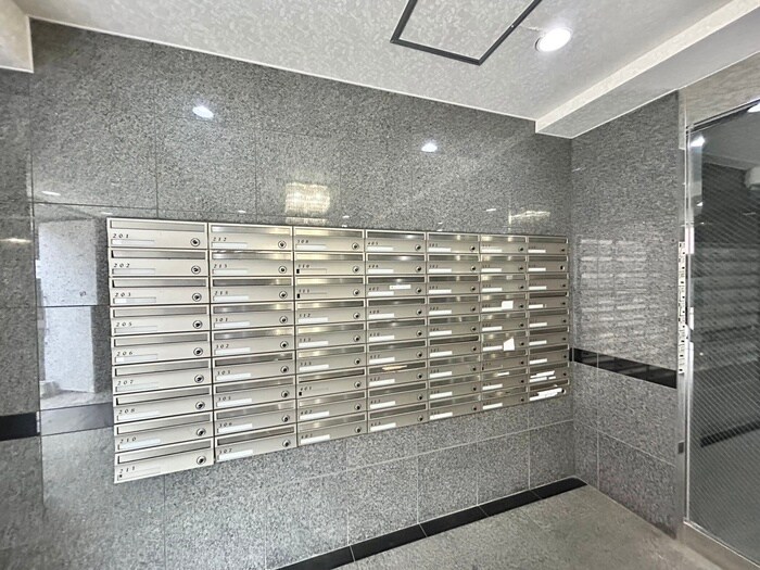 物件外観写真4　(建物設備)