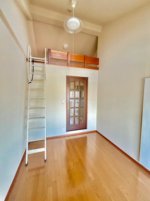 物件内観写真11　(居室)