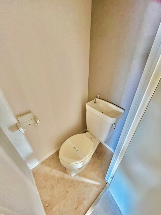 物件内観写真15　(トイレ)