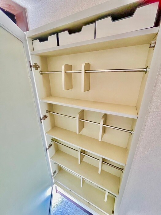 物件内観写真20　(靴箱)