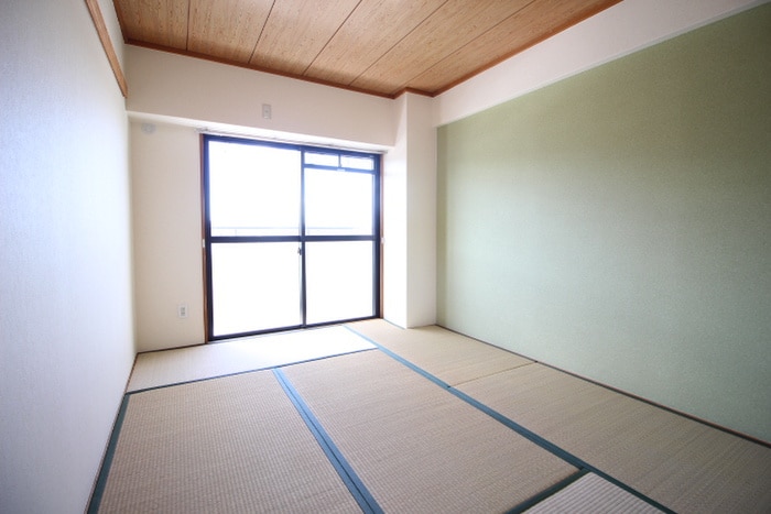 物件内観写真10　(居室)