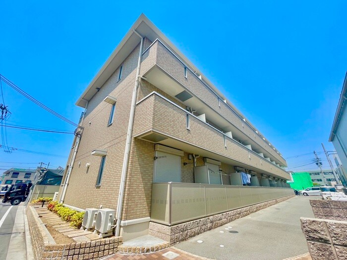 物件外観写真2　(外観写真)