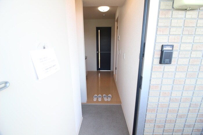 物件内観写真19　(玄関)