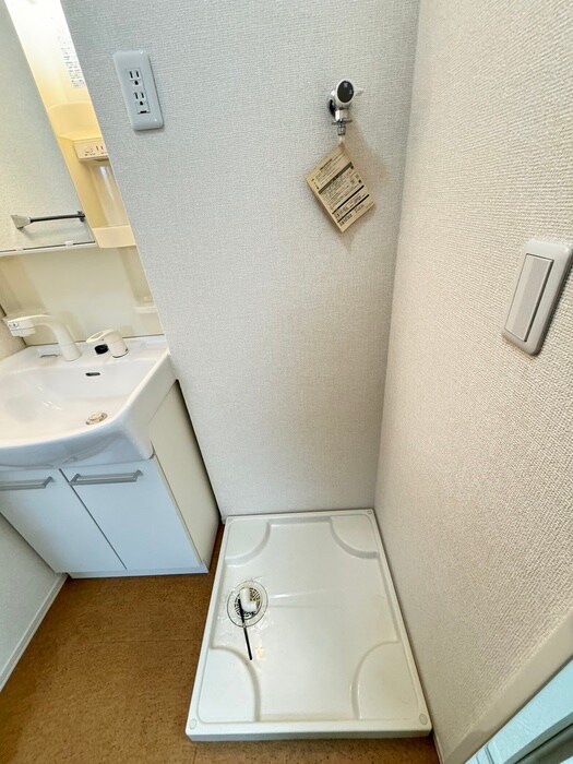 物件内観写真19　(洗濯機置場)