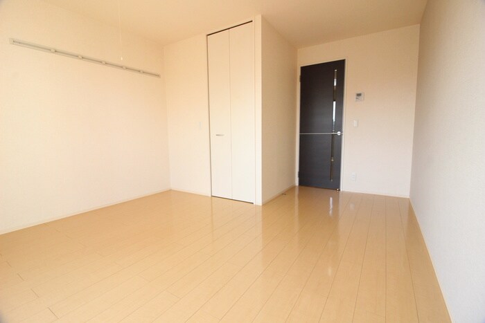 物件内観写真21　(居室)