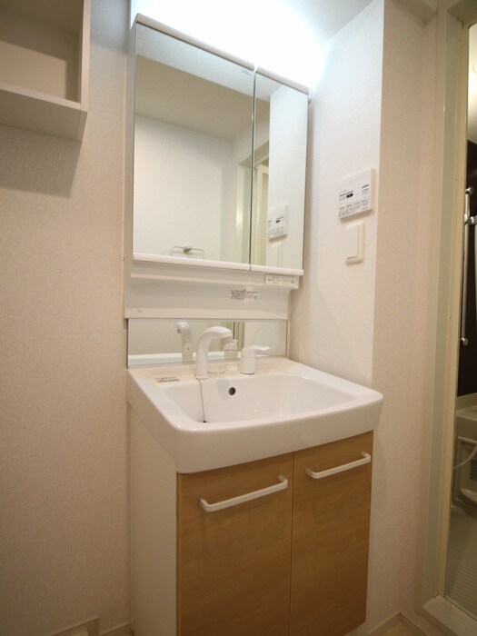 物件内観写真20　(洗面)