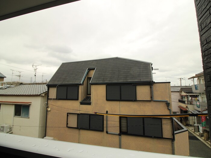 物件内観写真18　(室内からの展望)