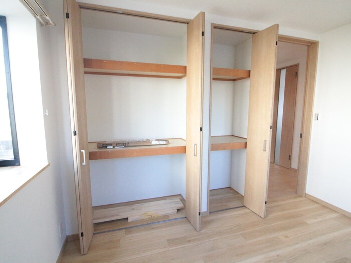物件内観写真16　(収納)