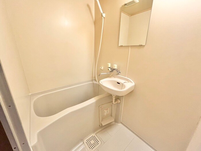 物件内観写真9　(バス／シャワールーム等)